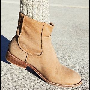 Free People Matisse Soft Leather Short Ankle Boots with Zip Pull